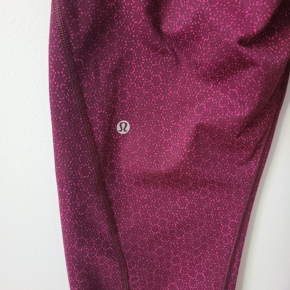 Lululemon Shake It Out Crop - Picture 9 of 16
